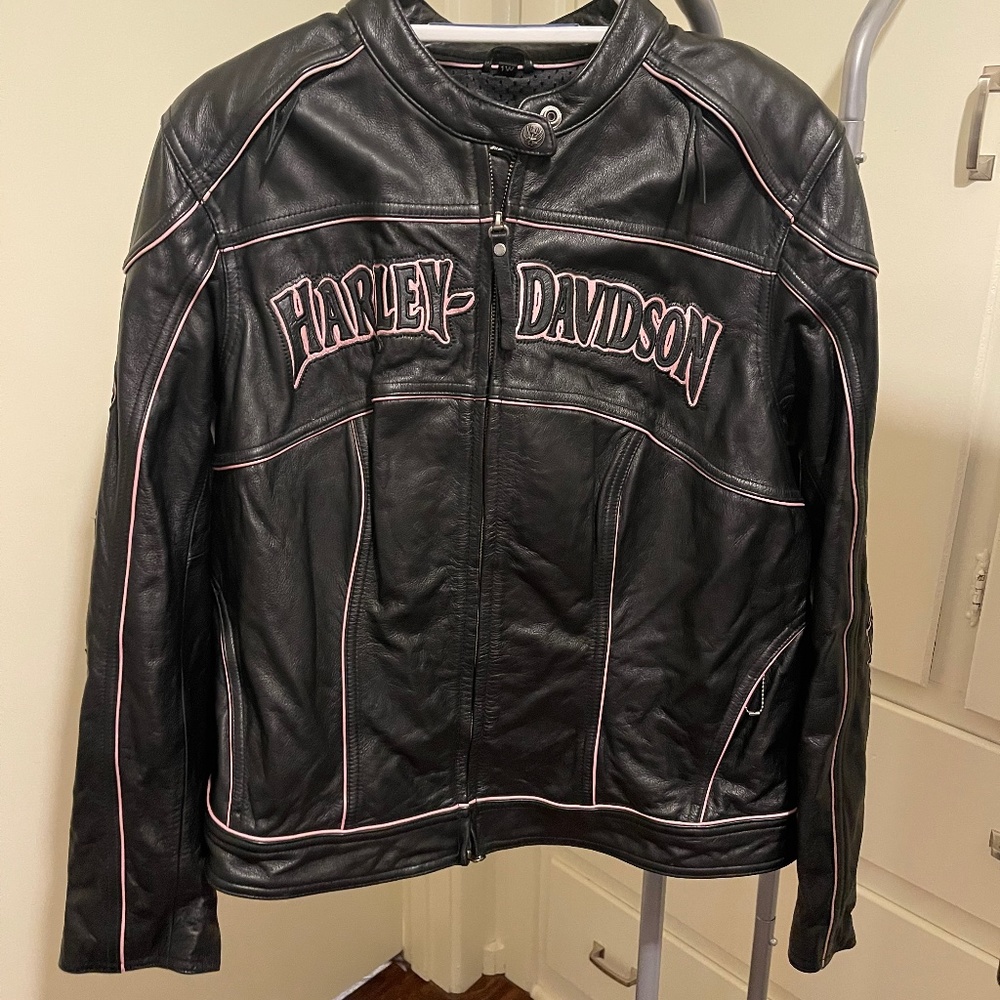 Womens Harley Davidson leather motorcycle jacket